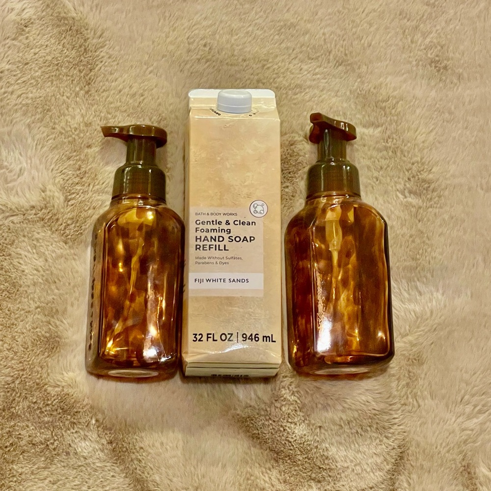 BBW TORTOISESHELL HAND SOAP REFILL BUNDLE SET + FIJI WHITE SANDS DISPENSER BATH